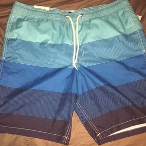 Gap swimming trunks